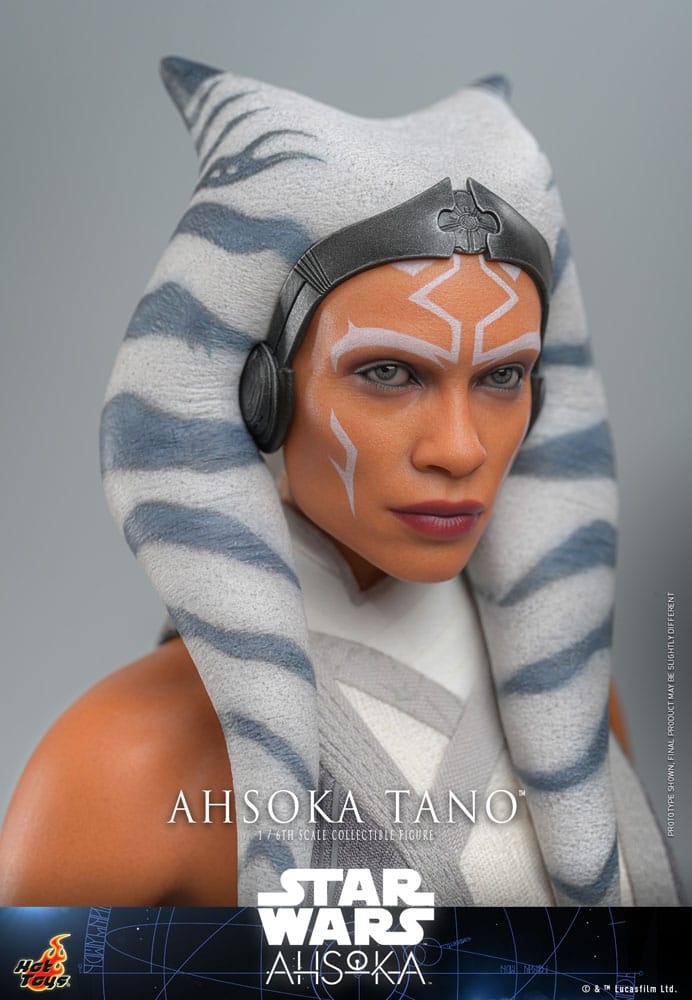 Star Wars: Ahsoka Action Figure 1/6 Ahsoka Tano 28 cm