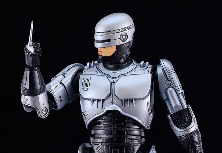 RoboCop Moderoid Plastic Model Kit RoboCop 18 cm