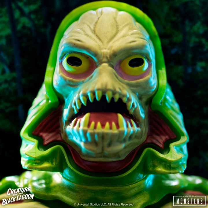 Universal Monsters Super Cyborg Action Figure Creature from the Black Lagoon (Full Color) 28 cm