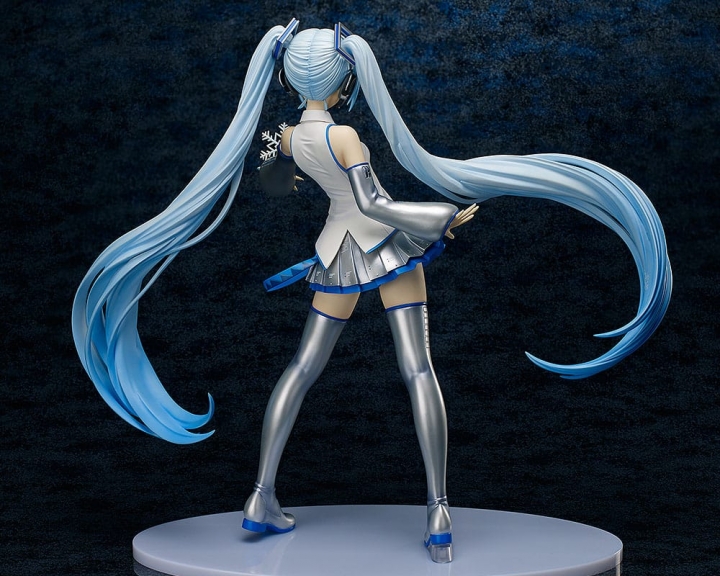 Character Vocal Series 01 Statue 1/4 Snow Miku 42 cm