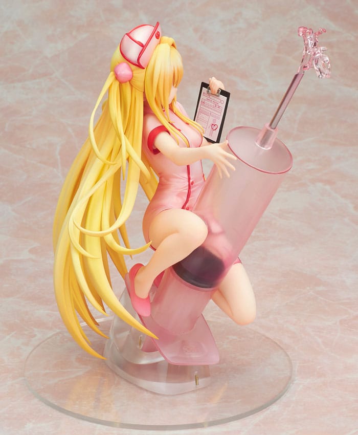 To Love-Ru Darkness Statue PVC 1/7 Golden Darkness Nurse Ver. 21 cm