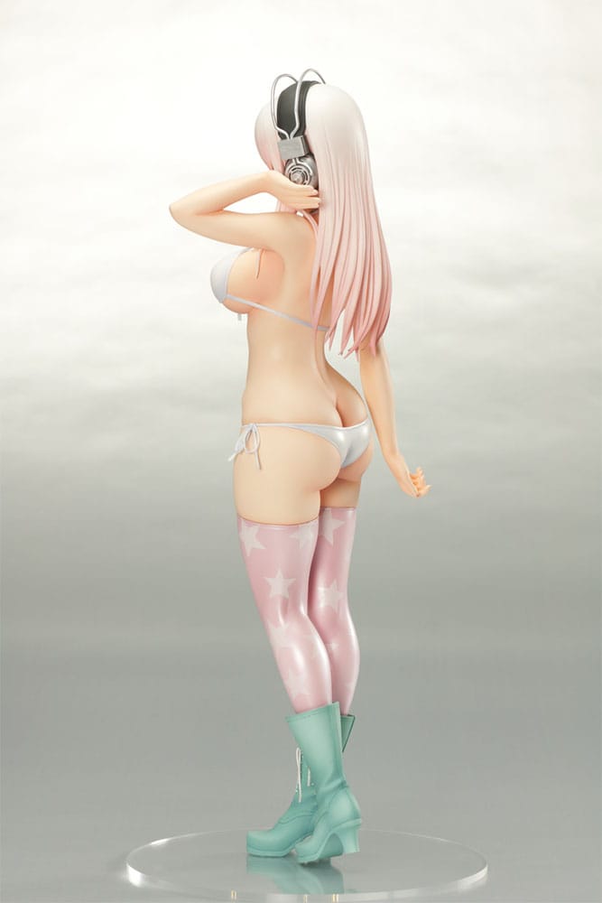 Nitro Super Sonic PVC Statue 1/5 Super Sonico Sonicomi Package Version 33 cm