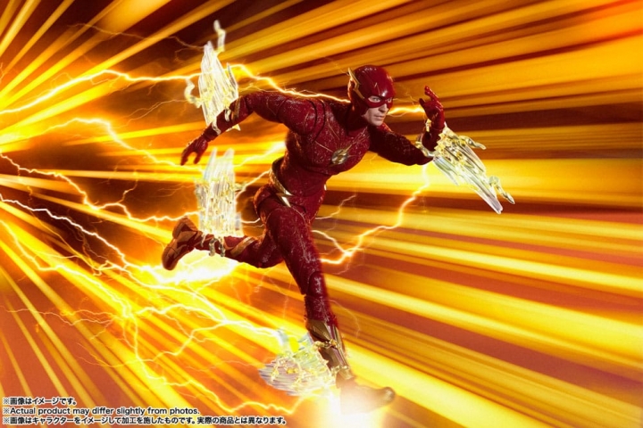 The Flash S.H. Figuarts Action Figure Flash 15 cm