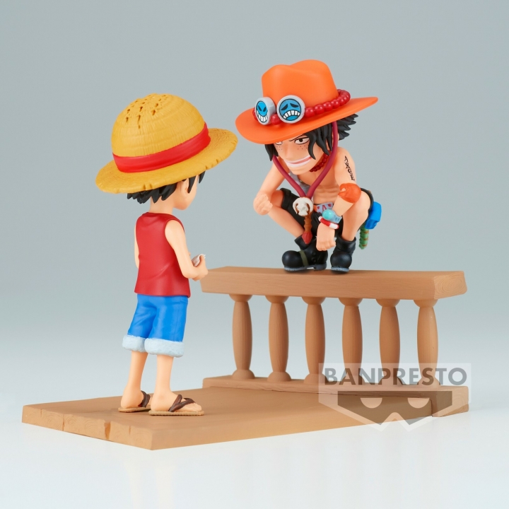 One Piece: World Collectible Figure Log Stories - Monkey D. Luffy & Portgas D. Ace Figure