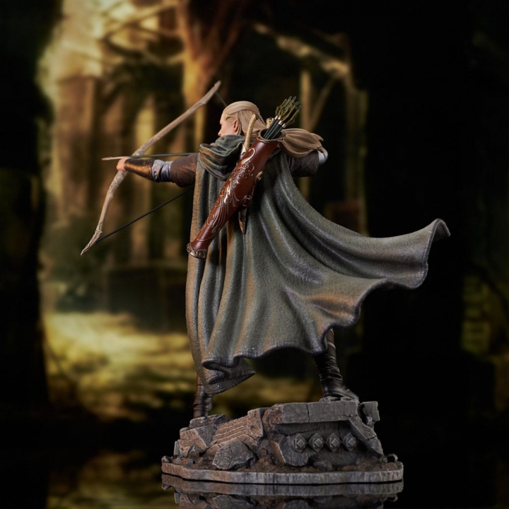 Lord of the Rings Deluxe Gallery PVC Statue Legolas 25 cm