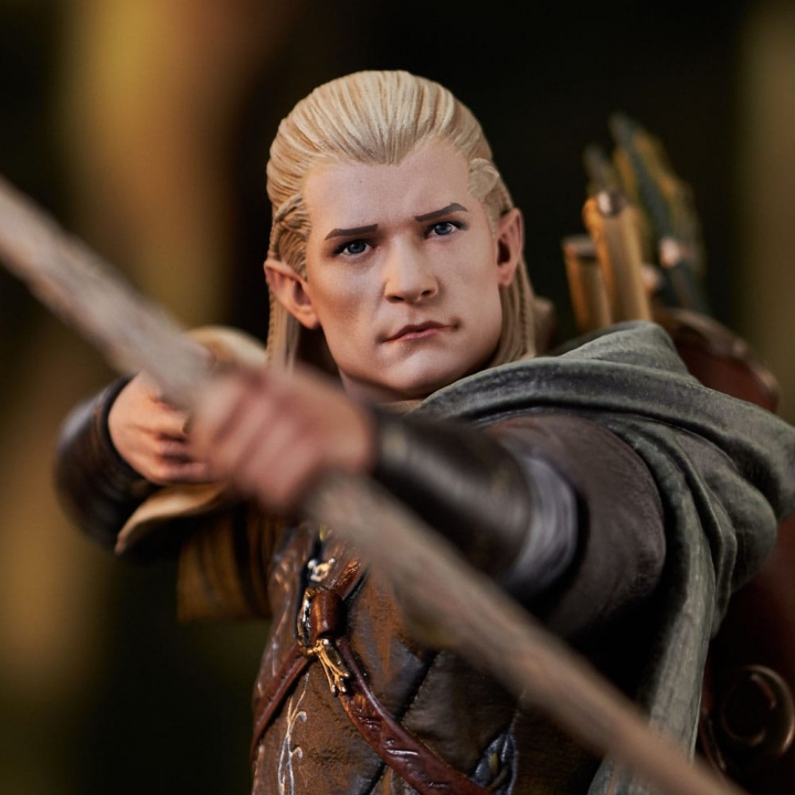 Lord of the Rings Deluxe Gallery PVC Statue Legolas 25 cm