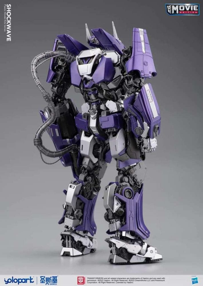 Transformers Bumblebee Plastic Model Kit Shockwave 30 cm