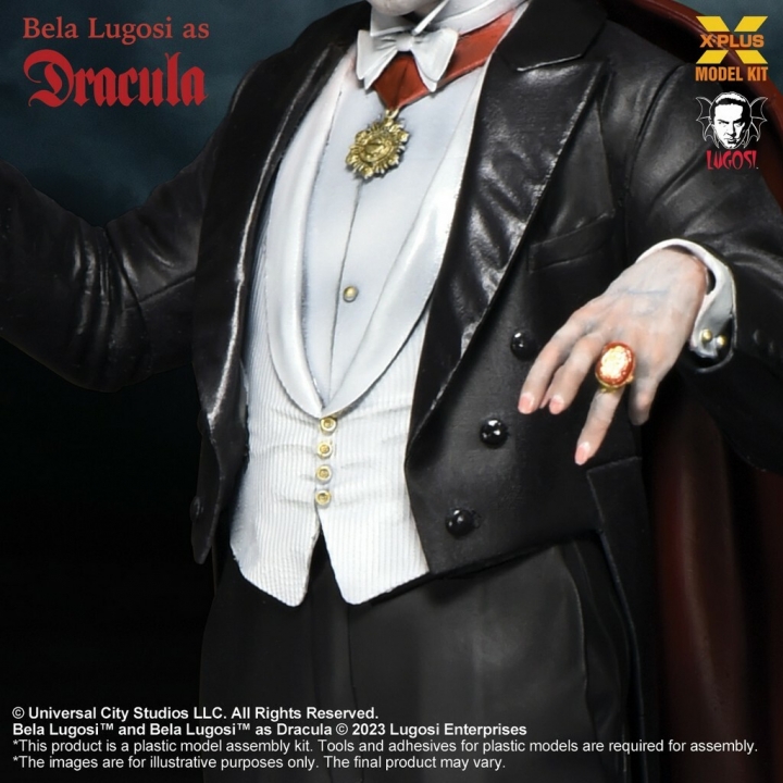 Universal Monsters: Bela Lugosi as Dracula 1:8 Scale Model Kit