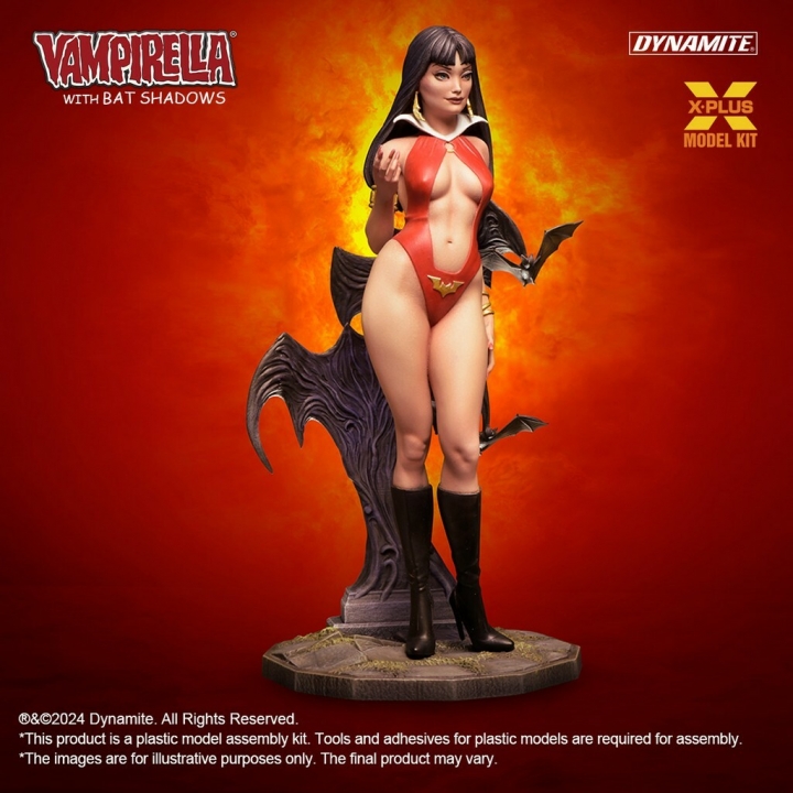 Dynamite: Vampirella with Bat Shadows 1:8 Scale Model Kit