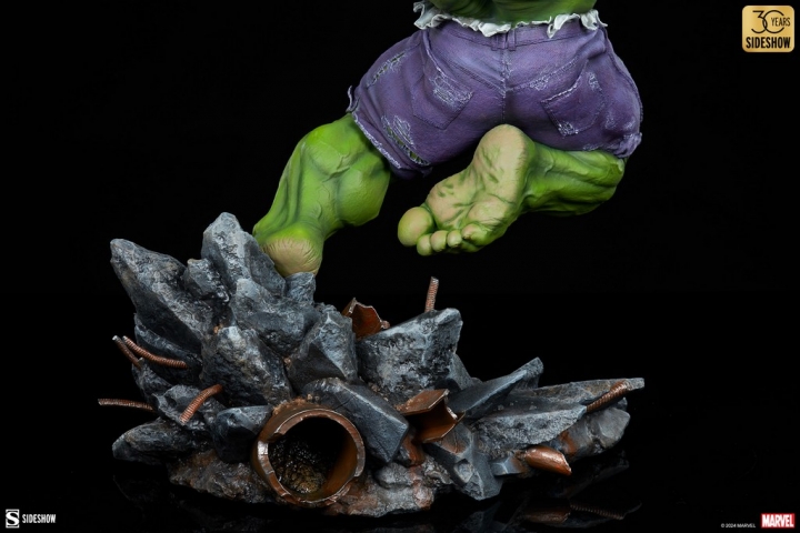 Marvel: Classic Premium Hulk / Red Hulk 1:4 Scale Statue 74 cm