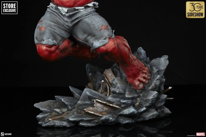 Marvel: Classic Premium Hulk / Red Hulk 1:4 Scale Statue 74 cm