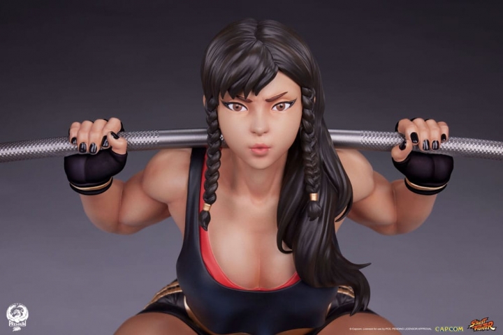 Street Fighter Premier Series Statue 1/4 Chun-Li Powerlifting (Battle Edition) 37 cm