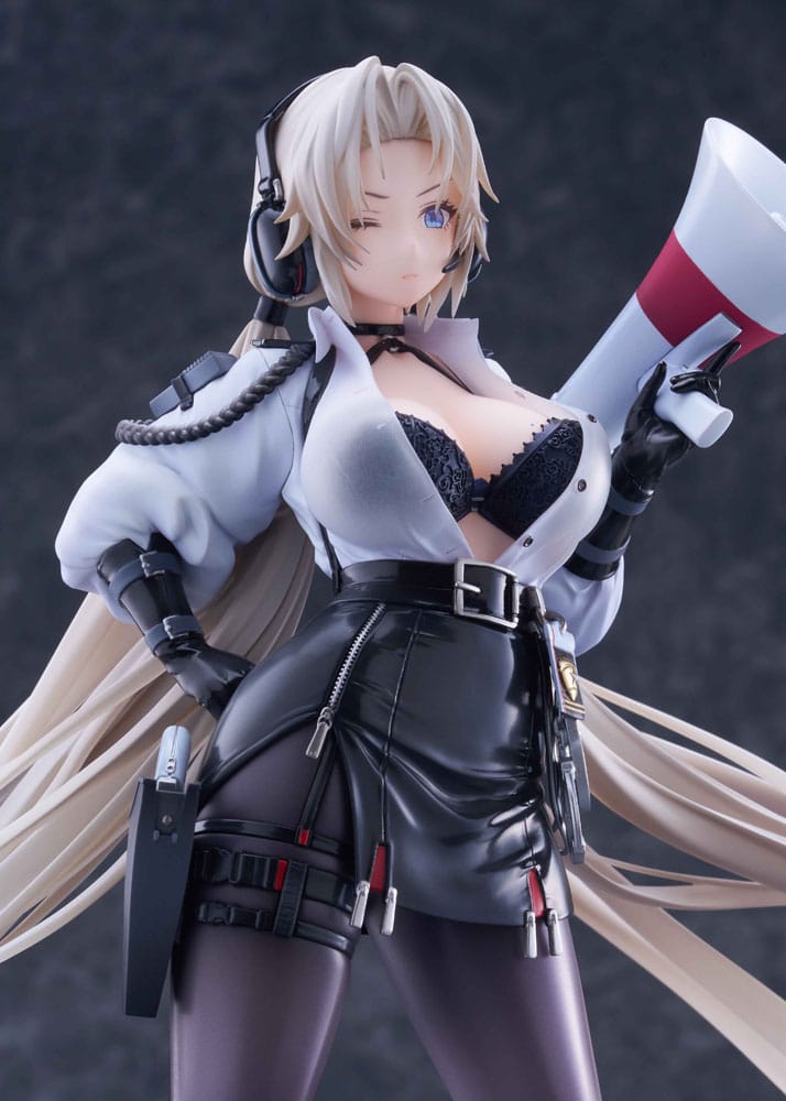 Azur Lane Statue 1/6 Kronshtadt Begin the Rush! 28 cm