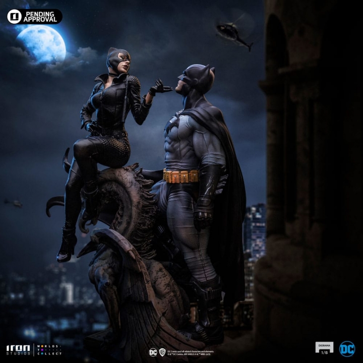 DC Comics Diorama 1/6 Batman & Catwoman 51 cm