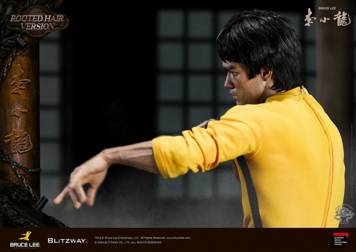 Bruce Lee: 50th Anniversary - Bruce Lee Rooted Hair Version 1:4 Scale Statue 55 cm