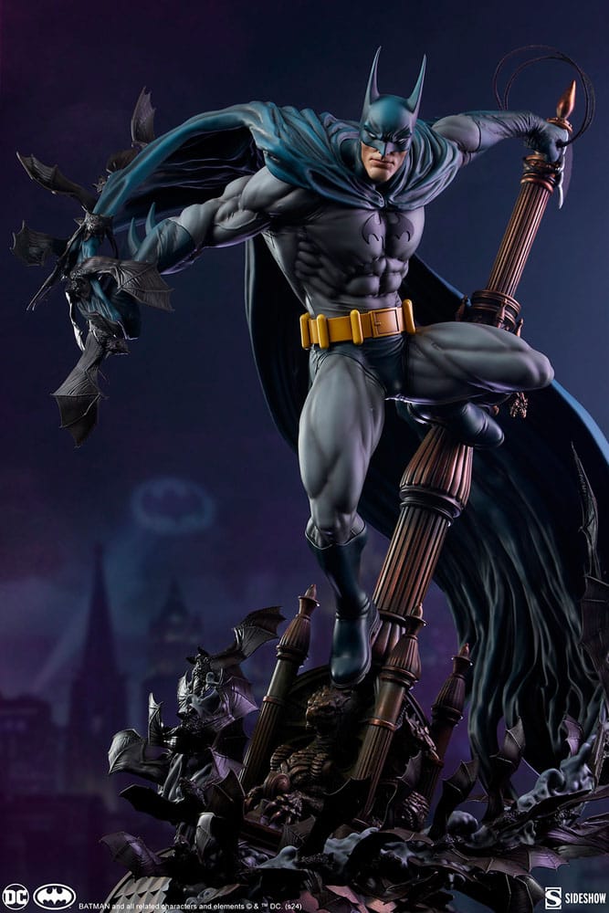 DC Comics Premium Format Statue Batman 68 cm