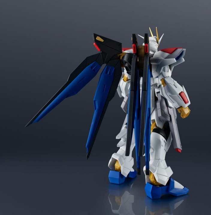 Mobile Suit Gundam Seed Universe Strike Freedom / Barbatos Lupus / Astray Red Frame Gundam 15 cm