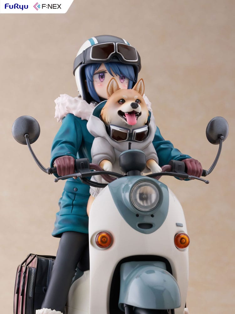 Laid Back Camp F:NEX PVC Statue 1/7 Rin Shima 20 cm