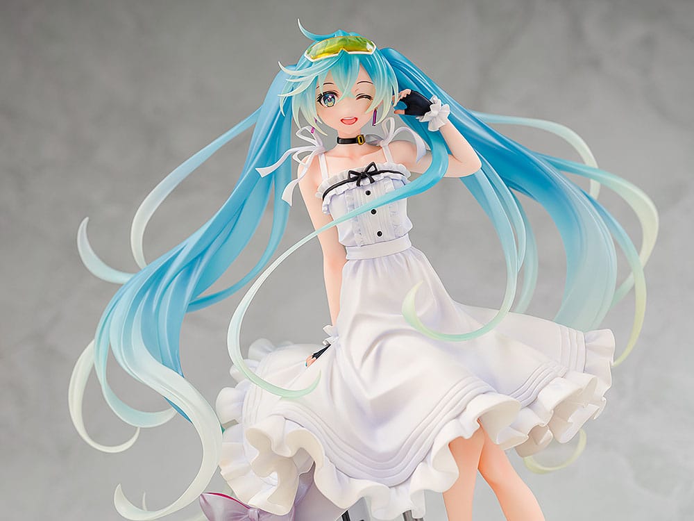 Racing Miku 2021: Hatsune Miku Vacation Style Ver.