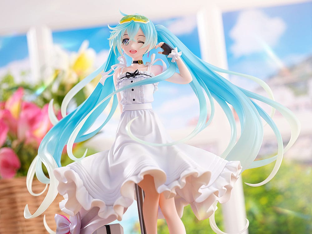 Racing Miku 2021: Hatsune Miku Vacation Style Ver.