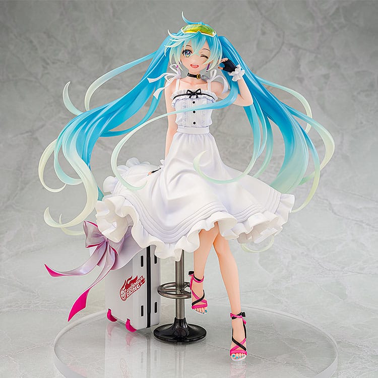 Racing Miku 2021: Hatsune Miku Vacation Style Ver.