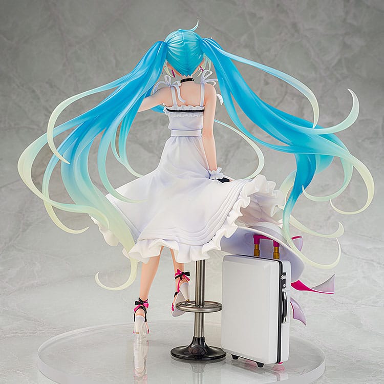 Racing Miku 2021: Hatsune Miku Vacation Style Ver.