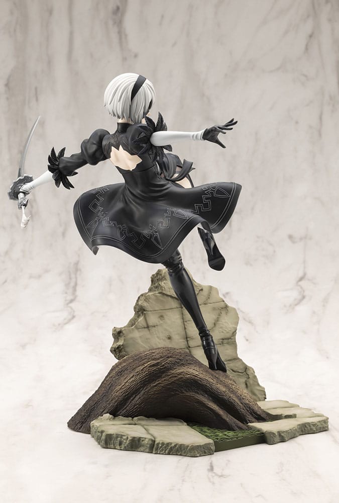 Nier:Automata Ver. 1.1a ARTFX J Statue 1/8 2B / 9S 24-18 cm