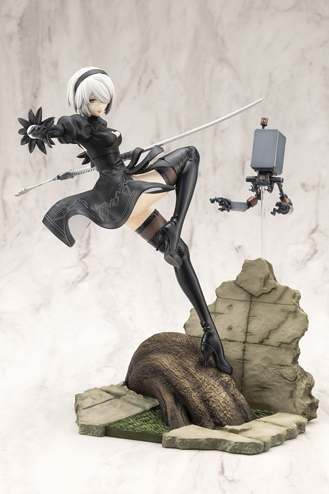 Nier:Automata Ver. 1.1a ARTFX J Statue 1/8 2B / 9S 24-18 cm