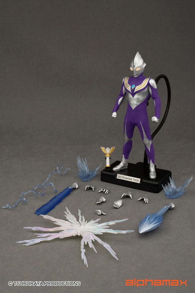 Ultraman Light-Up Action Figure Tiga Sky Type 16 cm