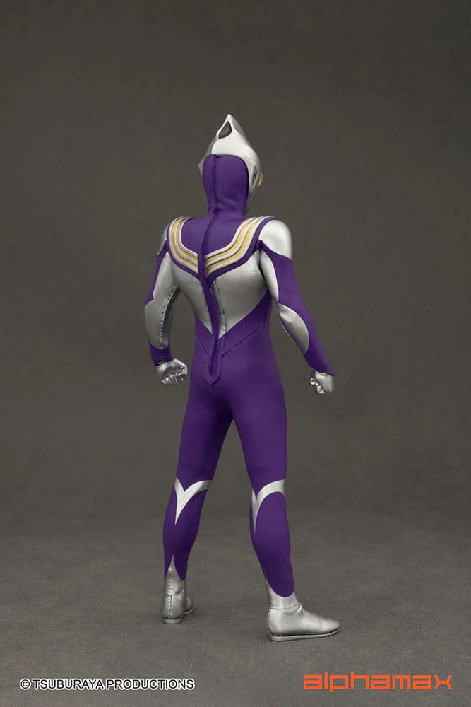 Ultraman Light-Up Action Figure Tiga Sky Type 16 cm