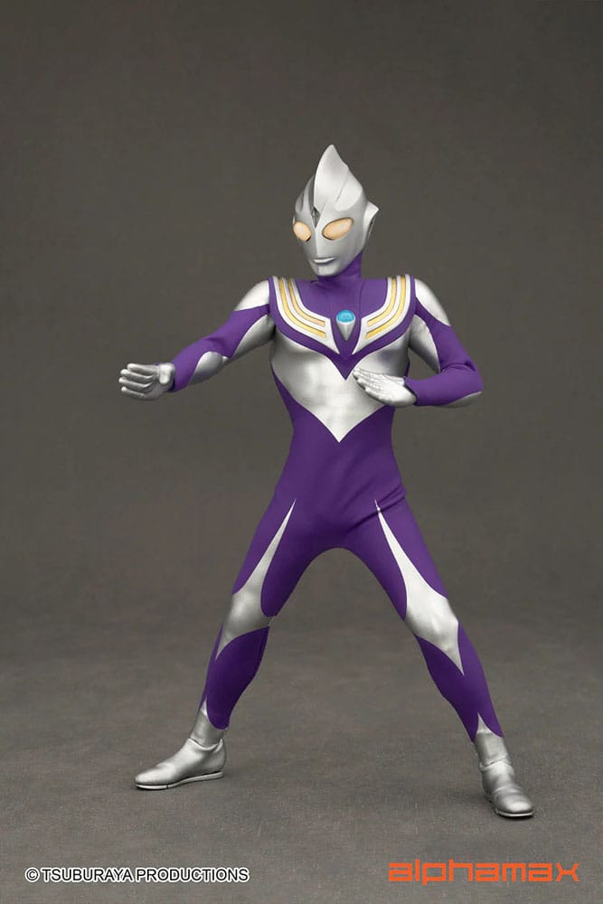 Ultraman Light-Up Action Figure Tiga Sky Type 16 cm