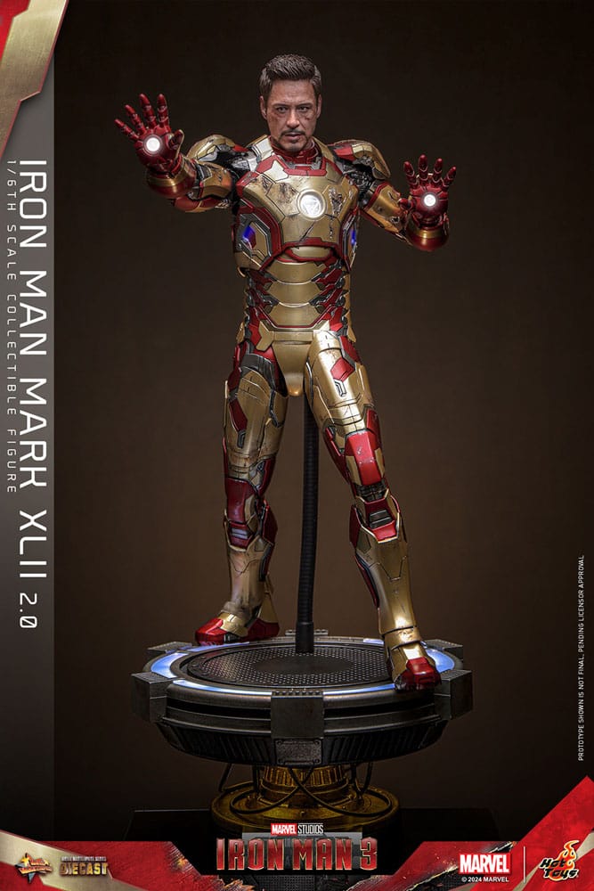 Iron Man 3 Movie Masterpiece Diecast Action Figure 1/6 Iron Man Mark XLII (2.0) 32 cm