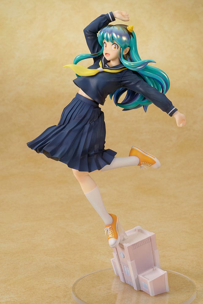 Urusei Yatsura Statue PVC 1/7 Lum Uniform Ver. 28 cm