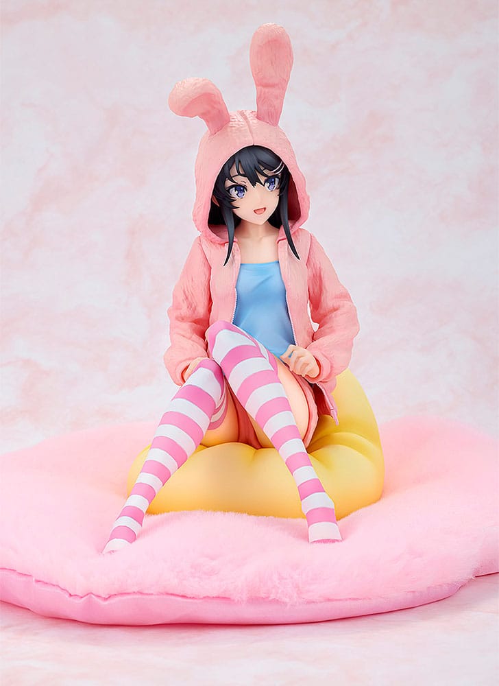 Rascal Does Not Dream of a Knapsack Kid 1/7 Statue Mai Sakurajima Hoodie Look Rabbit Ears Ver 18 cm