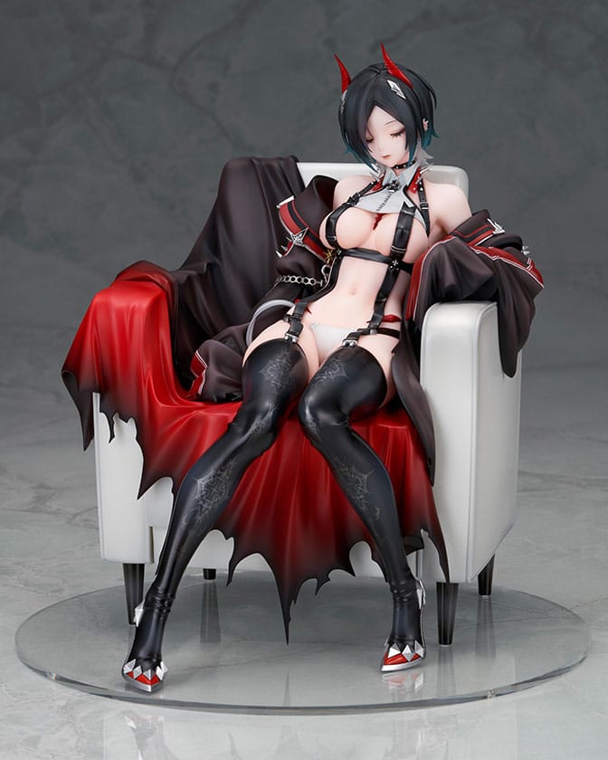 Azur Lane PVC Statue Ulrich von Hutten AmiAmi Exclusive 20 cm