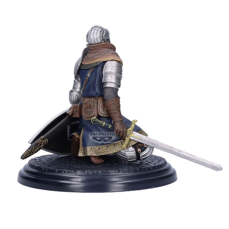 Dark Souls Oscar Kinight of Astora / Black Knight  Sculpt Collection figure 12cm