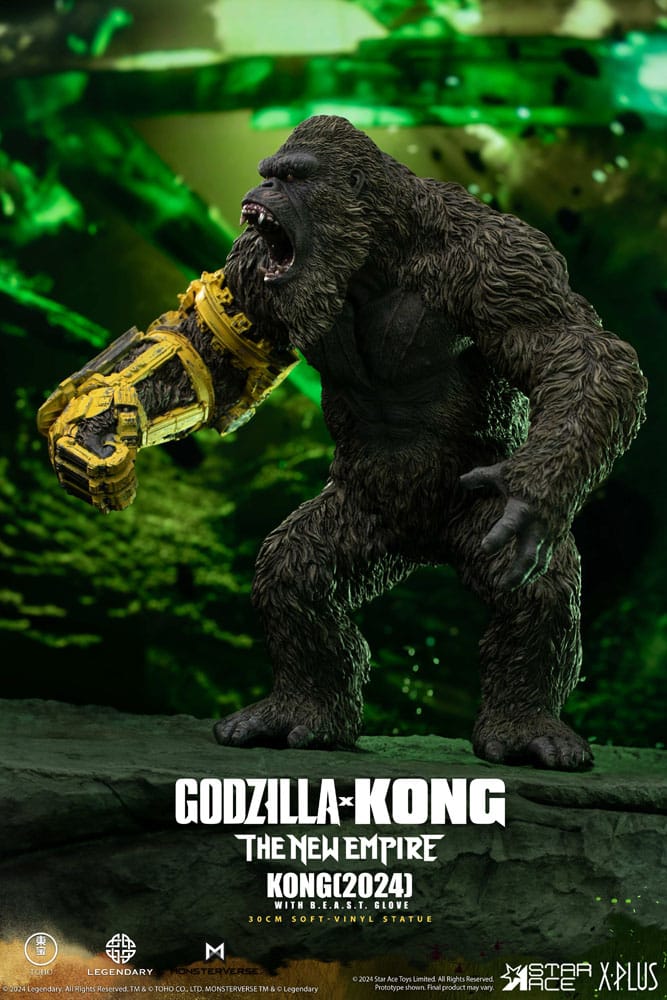 Godzilla vs. Kong: The New Empire Soft Vinyl Statue Kong with B.E.A.S.T. Glove 30 cm