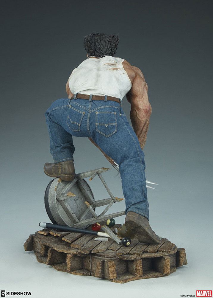 Marvel Premium Format Statue Logan 38 cm