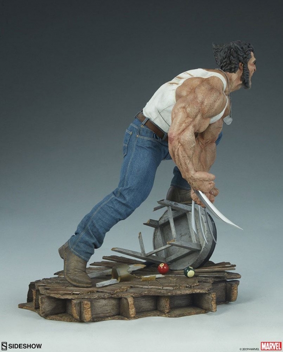 Marvel Premium Format Statue Logan 38 cm