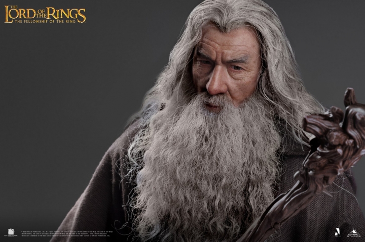 The Lord of the Rings Collectible Action Figure 1/6 Gandalf the Grey Queen Studios 30 cm