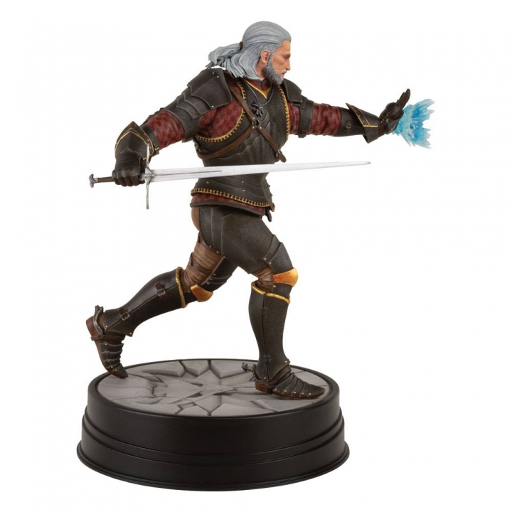 Witcher 3 Wild Hunt PVC Statue Geralt Toussaint Tourney Armor / Vesemir 20-21 cm