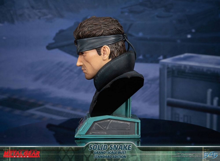 Metal Gear Solid Grand Scale Bust Solid Snake 31 cm