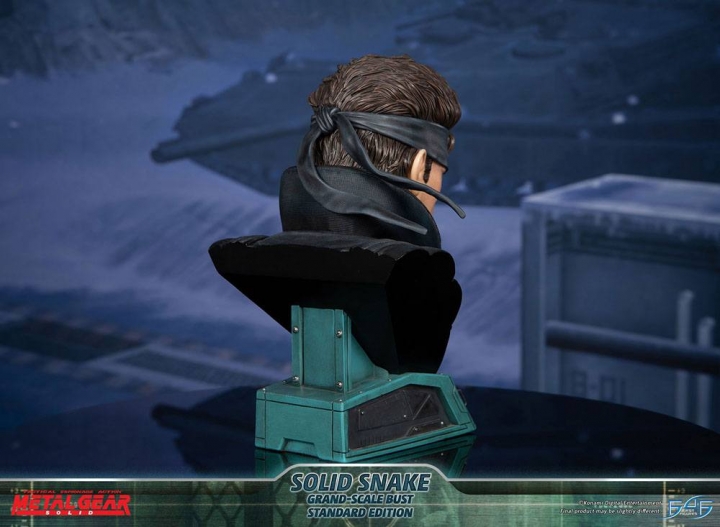 Metal Gear Solid Grand Scale Bust Solid Snake 31 cm