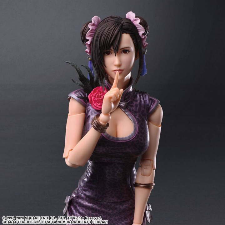 Final Fantasy VII Remake Play Arts Kai Action Figure Tifa Lockhart Sporty Dress Ver. 25 cm