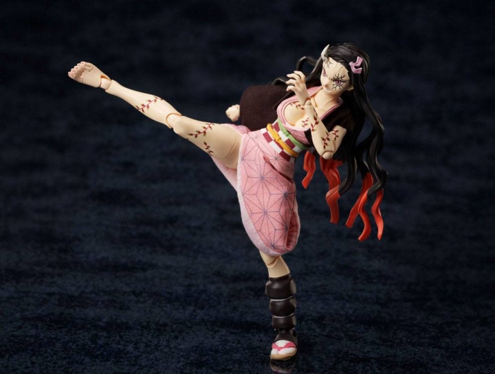 Demon Slayer: Kimetsu no Yaiba BUZZmod Action Figure 1/12 Nezuko Kamado Demon Advancing Ver. 15 cm