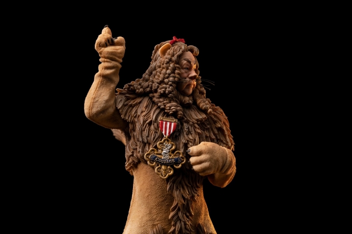 The Wizard of Oz: 1:10 Scale Statue Cowardly Lion / Scarecrow 21 cm