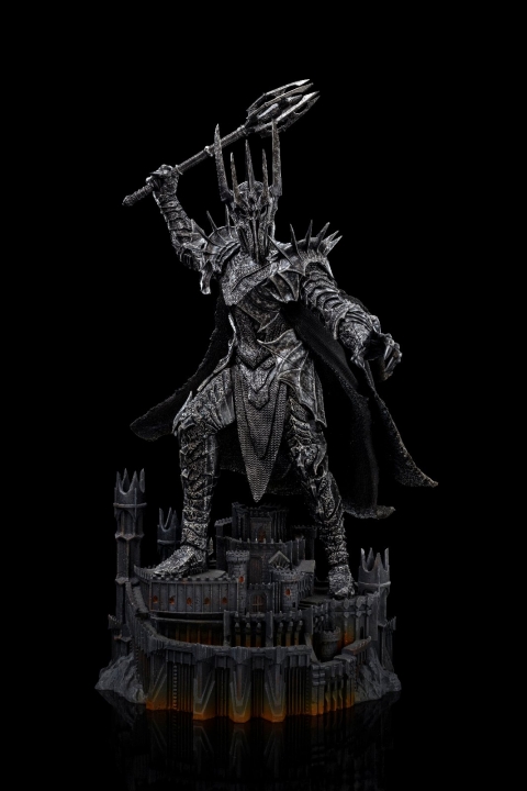 Lord of the Rings: Sauron Deluxe 1:10 Scale Statue 38 cm