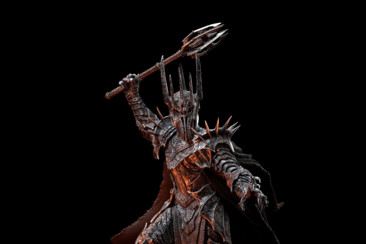 Lord of the Rings: Sauron Deluxe 1:10 Scale Statue 38 cm