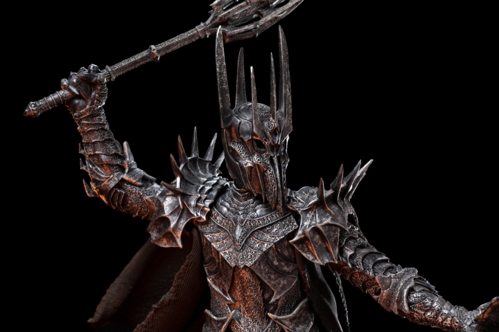 Lord of the Rings: Sauron Deluxe 1:10 Scale Statue 38 cm