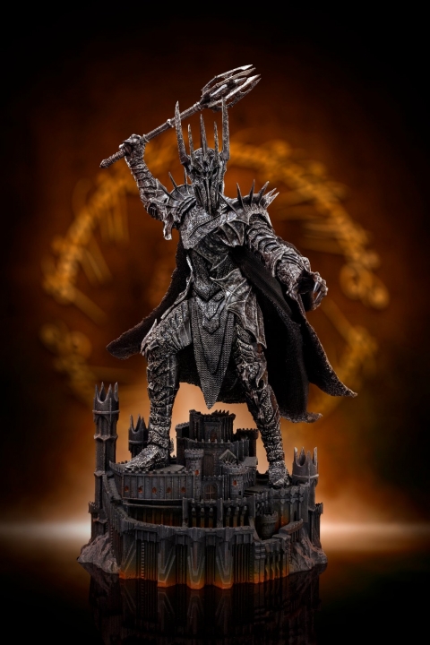 Lord of the Rings: Sauron Deluxe 1:10 Scale Statue 38 cm